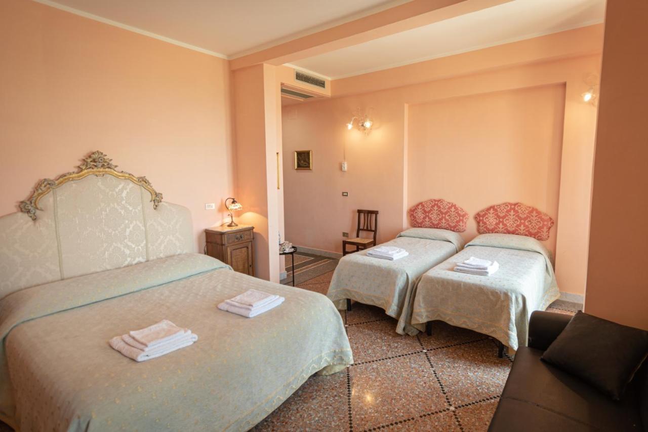 Agriturismo Villa Val D'Olivi Capodacqua  Exterior photo
