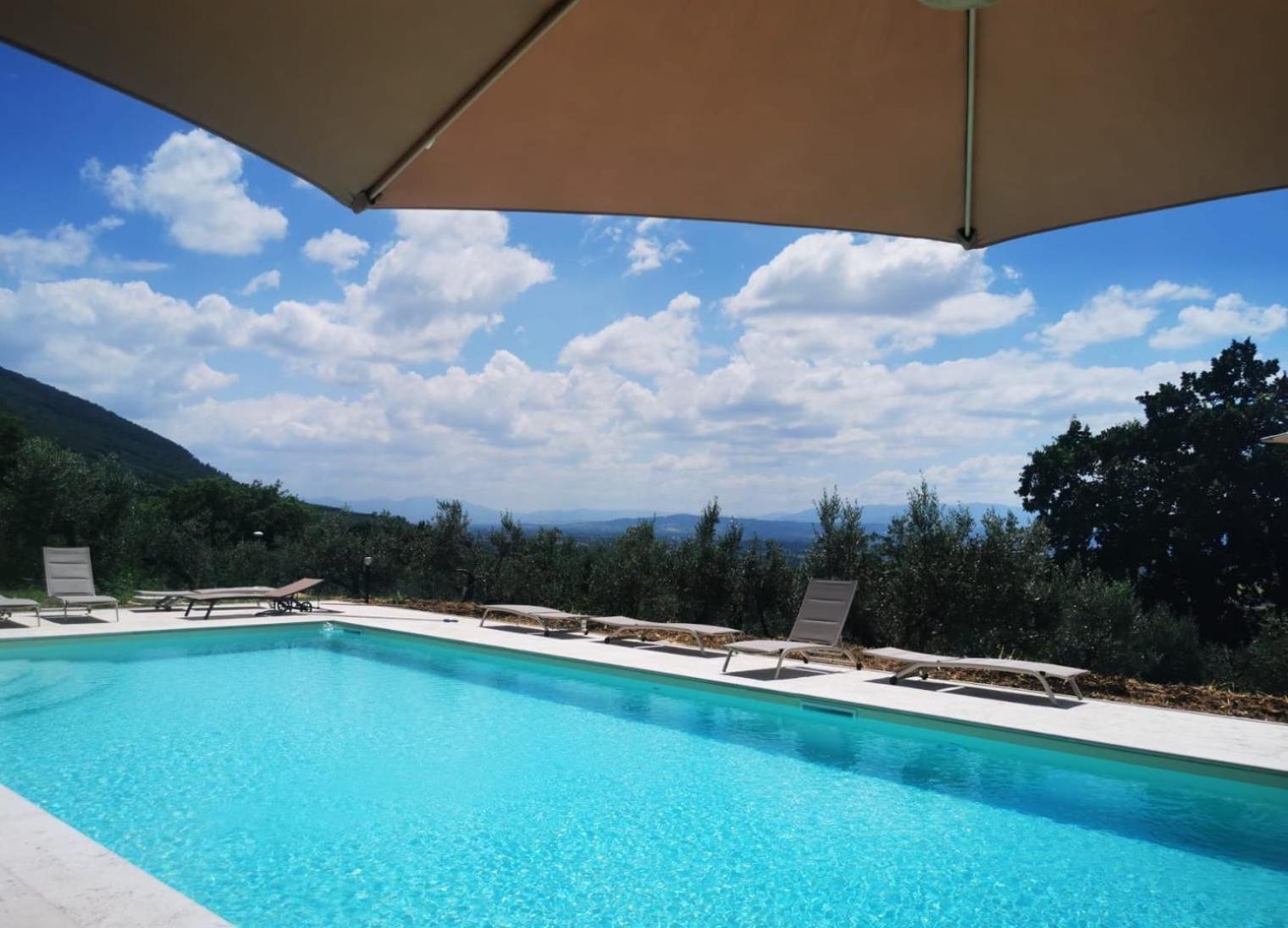Agriturismo Villa Val D'Olivi Capodacqua  Exterior photo