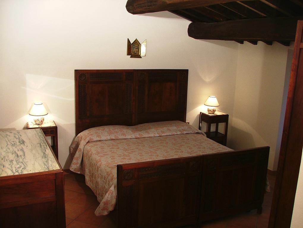 Agriturismo Villa Val D'Olivi Capodacqua  Exterior photo